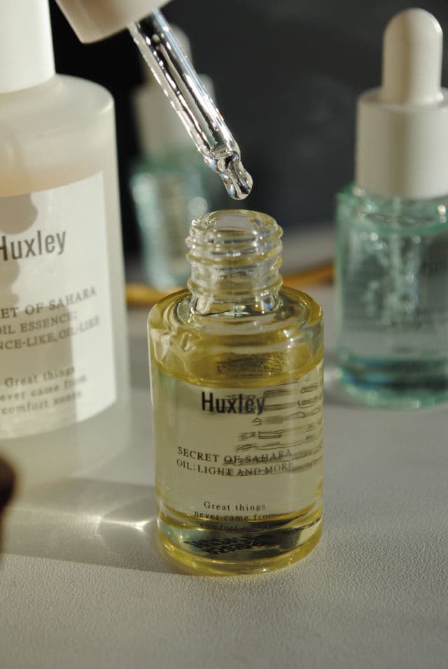 Huxley Oil Light and More review photo by liliya