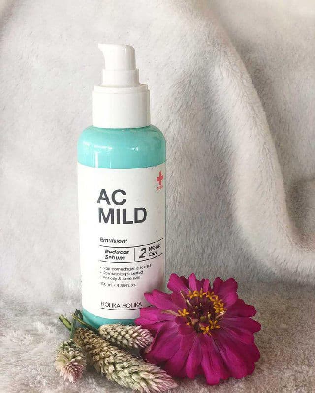 HOLIKA HOLIKA AC Mild Emulsion review photo by lisawang