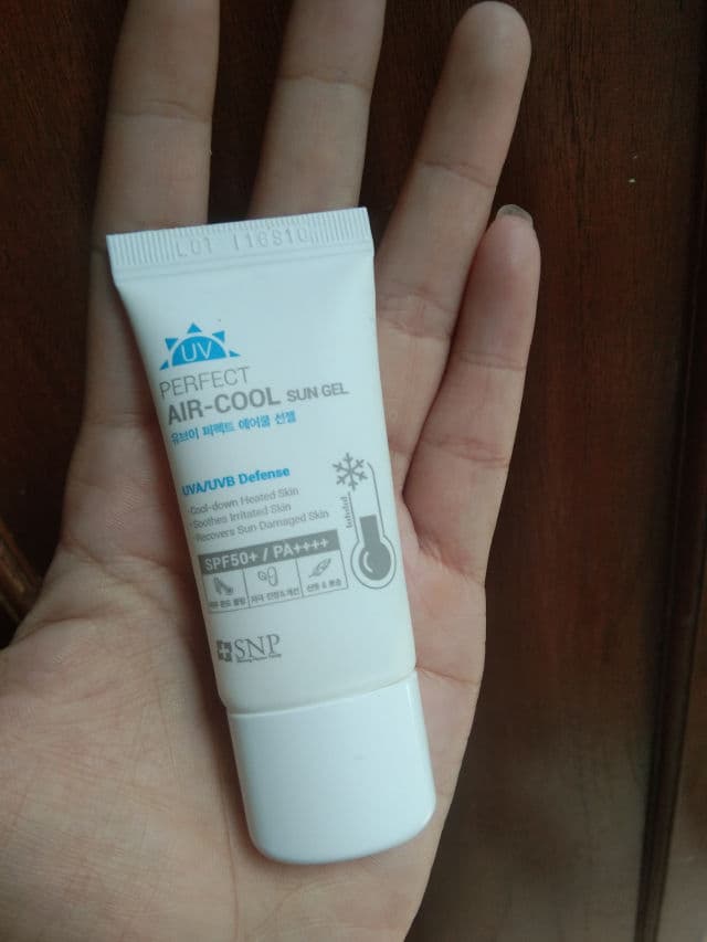 SNP Sunscreen UV Perfect Air Cool Sun Gel review photo by littlenotesforyou