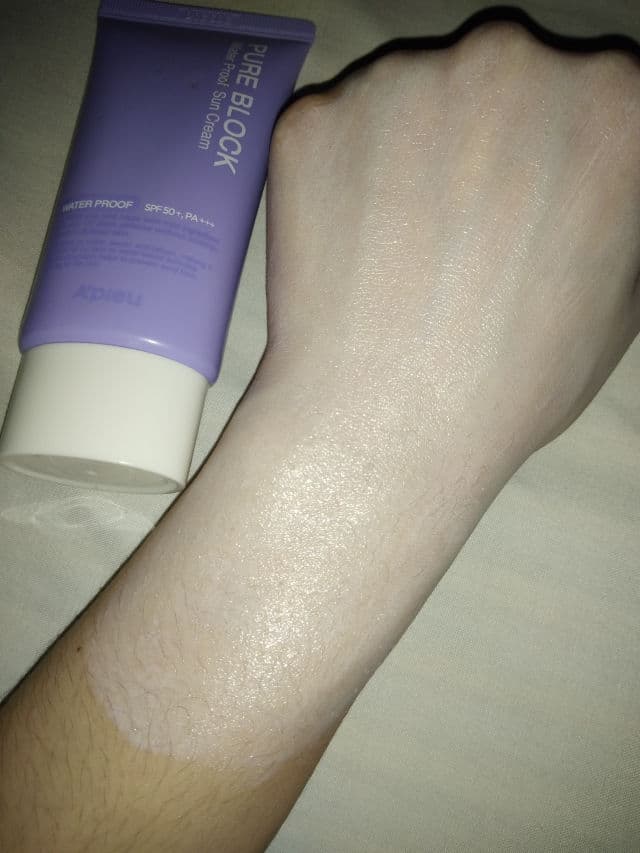 A'pieu Pure Block Natural Water-Proof Sun Cream SPF 50+ PA+++  review photo by liwa00