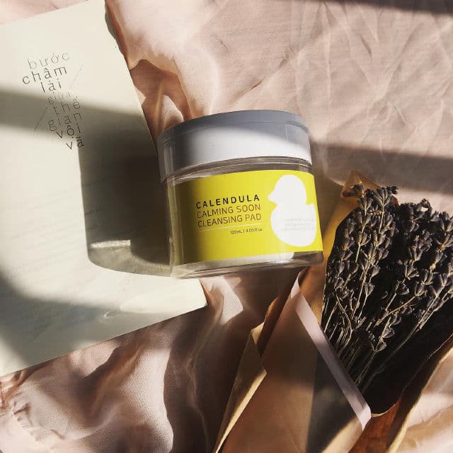 WellDerma  Calendula Calming Soon Cleansing Pad review photo by LizhReview