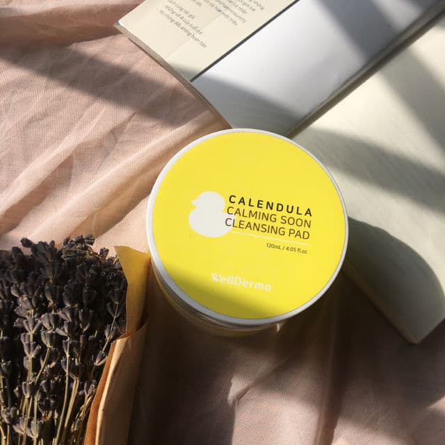 WellDerma  Calendula Calming Soon Cleansing Pad review photo by LizhReview