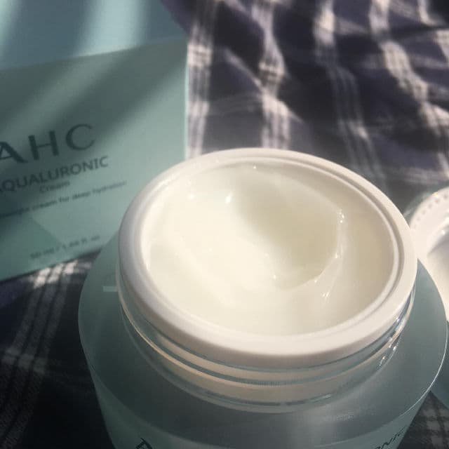 AHC Aqualuronic Cream review photo by LizhReview