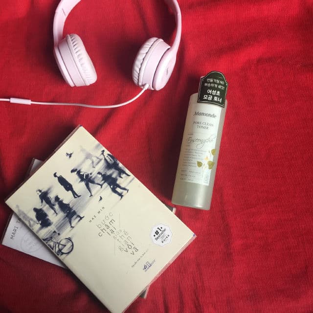 Mamonde Pore Clean Toner review photo by LizhReview