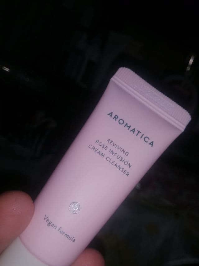 Aromatica Reviving Rose Infusion Cream Cleanser review photo by lovelineeess