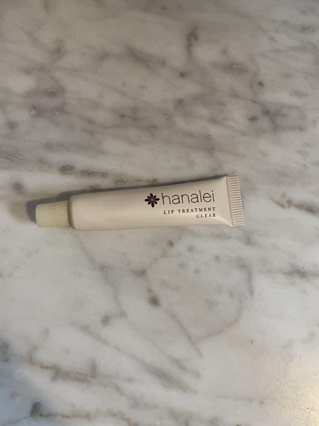 Hanalei Lip Treatment - Clear review photo by lovelypanic