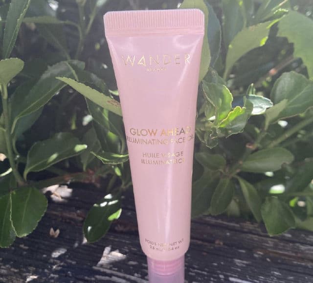 Wander Beauty Glow Ahead Face Oil  review photo by lovelypanic