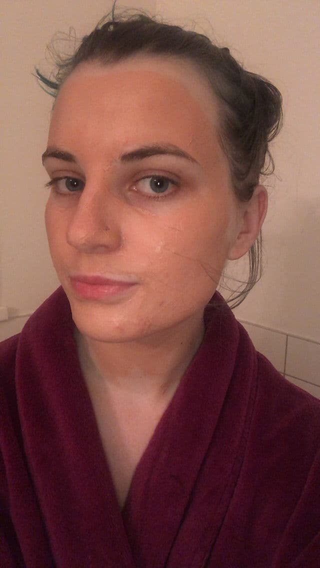 Sukin Sensitive Pink Clay Facial Masque review photo by lunarlips