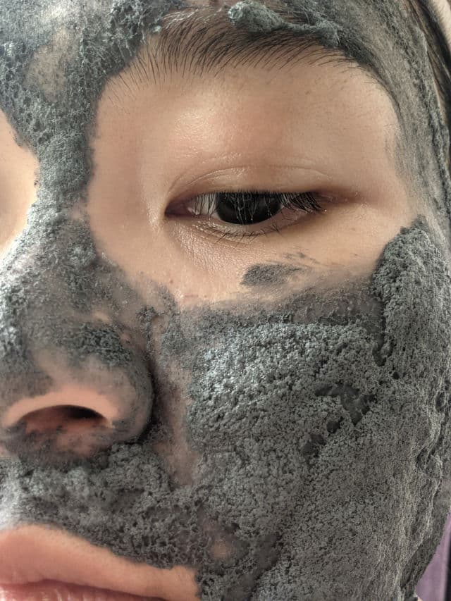 TONYMOLY Tako Pore Bubble Pore Pack review photo by lusitania