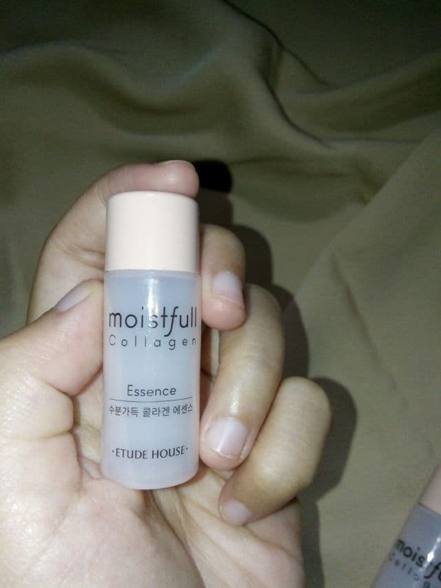 ETUDE Moistfull Collagen Essence review photo by luvinalee