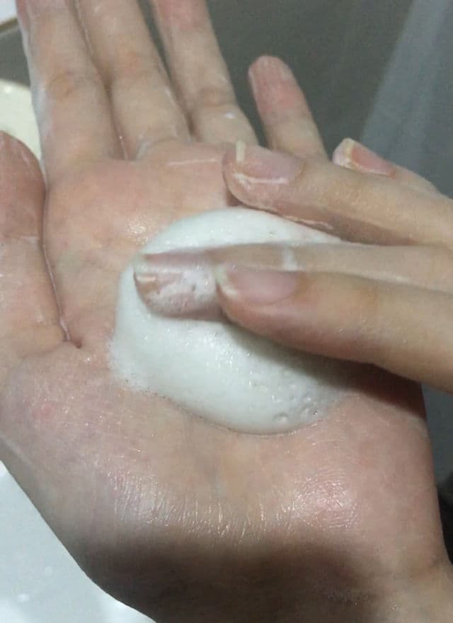 Abib Calming Facial Soap - Heartleaf Stone review photo by lweejin