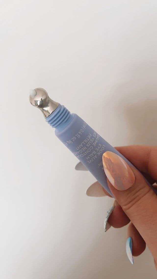 florence by mills Look Alive Eye Balm review photo by maddieinlondon11