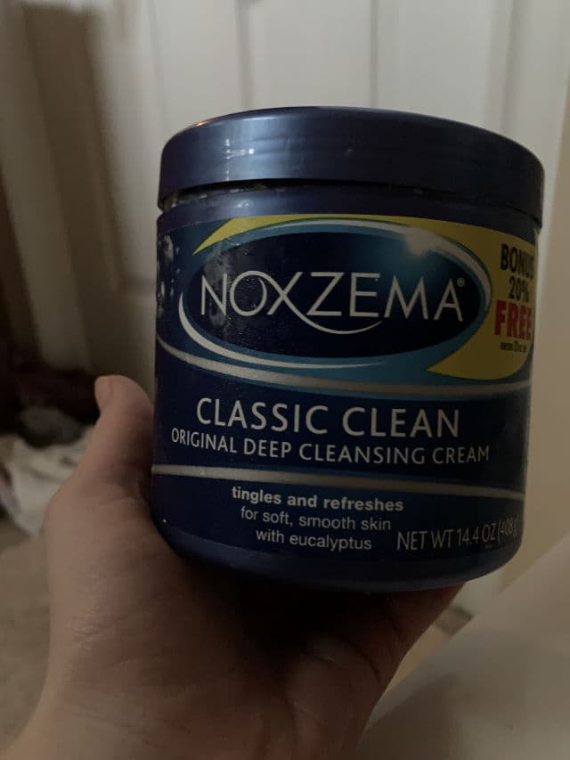 Noxzema Classic Clean Cream, Original Deep Cleansing review photo by madelineb