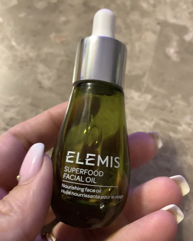 Elemis Superfood Facial Oil review photo by maggie26