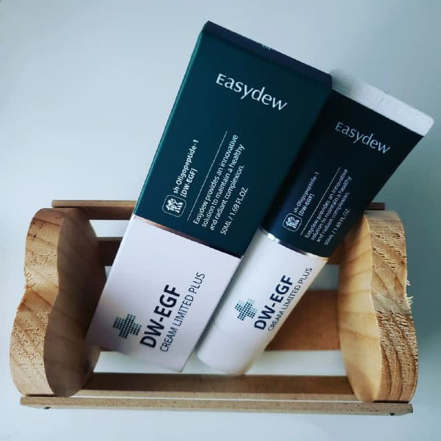 Easydew DW-EGF Cream Limited Plus review photo by Winnielii