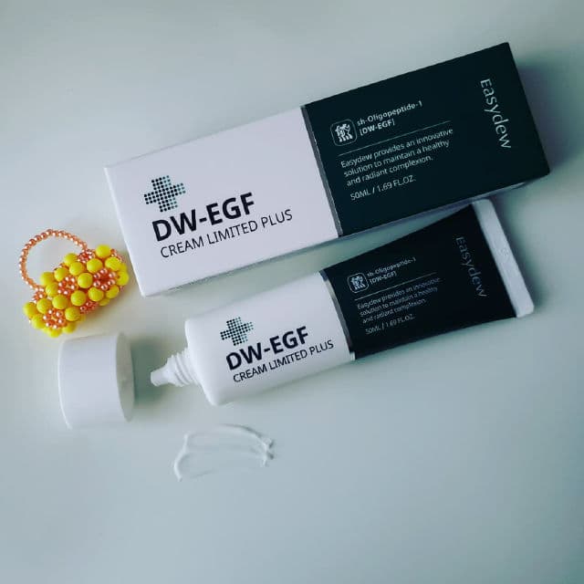 Easydew DW-EGF Cream Limited Plus review photo by Winnielii
