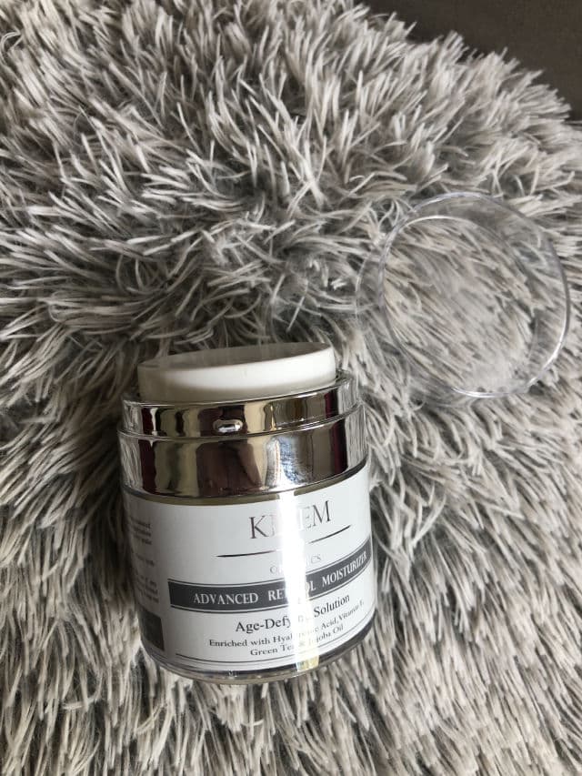 Kleem Organics Advanced Retinol Moisturizer review photo by maniacadellaskincare