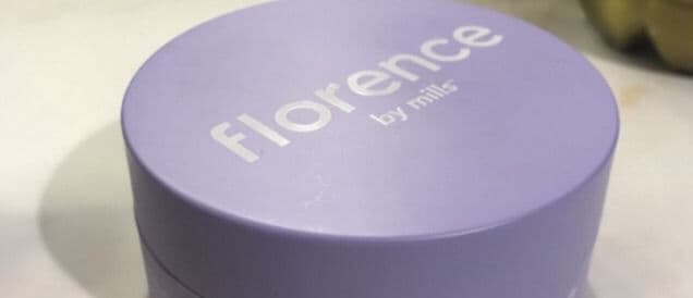 florence by mills Swimming Under The Eyes Gal Pads review photo by marniemorgana