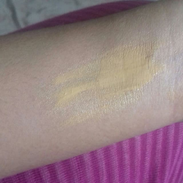 Avoskin BLP X Avoskin Multipurpose Tinted Sunscreen review photo by maulidaa