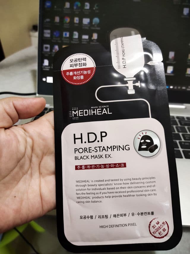 MEDIHEAL H.D.P Pore Stamping Black Mask EX. review photo by mazeltam