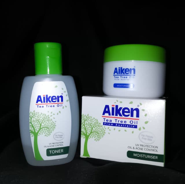 Aiken Tea Tree Oil Toner review photo by Qyara