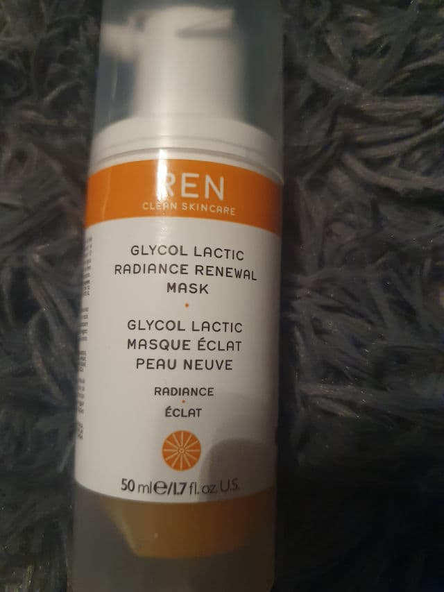 REN Clean Skincare Glycol Lactic Radiance Renewal Mask review photo by michelleb
