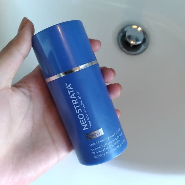 NeoStrata Skin Active Triple Firming Neck Cream review photo by midnightmoonmakeup