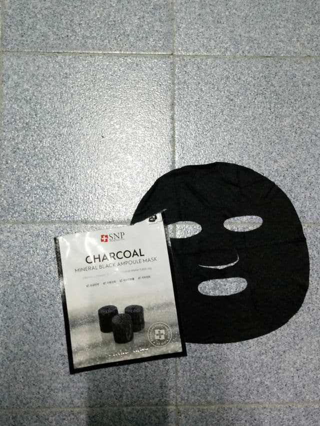 SNP Charcoal Mineral Black Ampoule Mask review photo by minaaaaaa