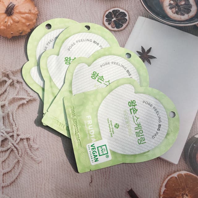 Frudia  Green Grape Pore Peeling Pad review photo by minhthanh