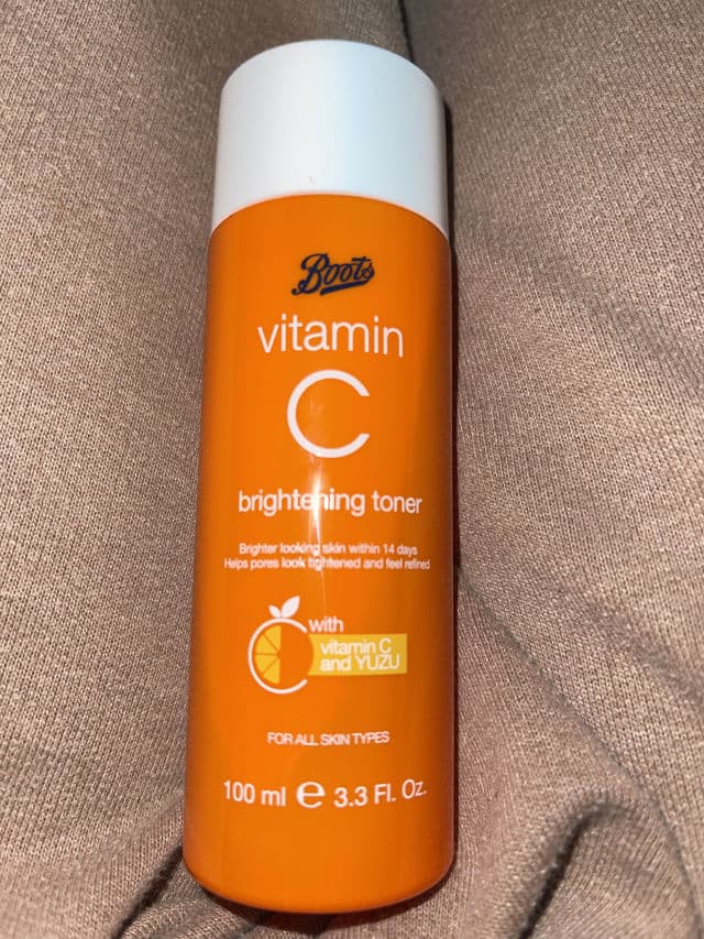 Boots Vitamin C Brightening Toner review photo by missjess
