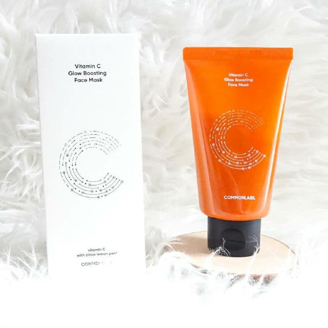 COMMONLABS Vitamin C Glow Boosting Face Mask review photo by moellyc