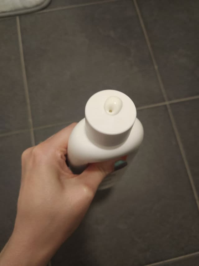 Biodermal Zonnemelk Gevoelige Huid SPF50+ review photo by monicagama