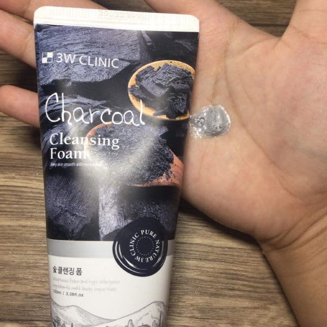 3wClinic Charcoal Cleansing Foam review photo by mq