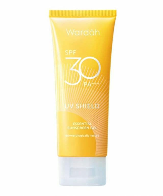 Wardah UV Shield Essential Sunscreen Gel SPF 30 PA+++ review photo by musthikaaa