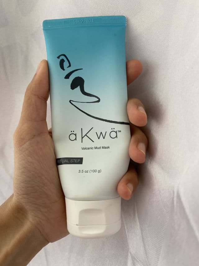 aKwa LavaPure™ Volcanic Mud Mask review photo by myna