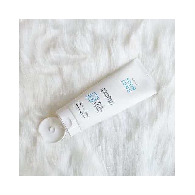 ETUDE SoonJung 5.5 Foam Cleanser review photo by happyglowyskinlife