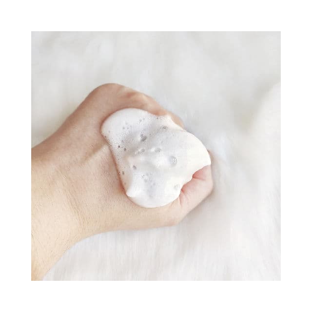 ETUDE SoonJung 5.5 Foam Cleanser review photo by happyglowyskinlife
