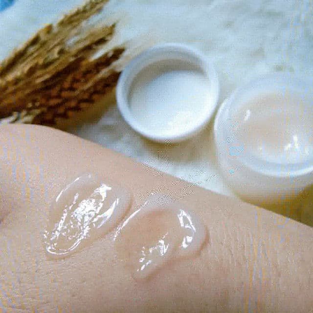 NUViT Moistloc Hydrating Active Gel review photo by myskinbeautydiary