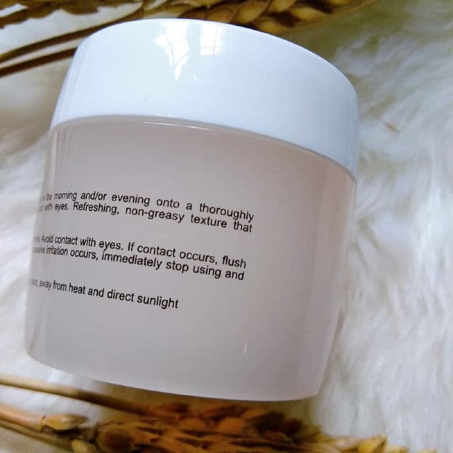 NUViT Moistloc Hydrating Active Gel review photo by myskinbeautydiary