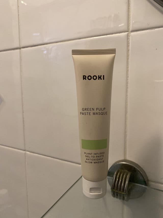 Rooki Beauty Green Pulp Paste Masque review photo by mythopoeia