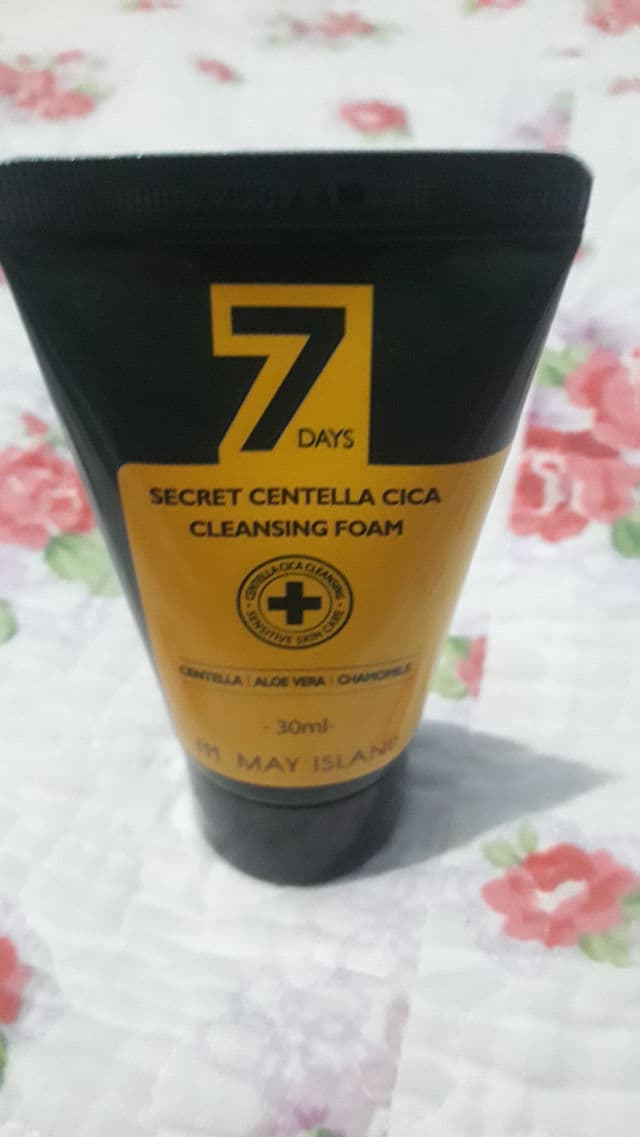 MAY ISLAND 7 Days Secret Centella Cica Cleansing Foam review photo by nadiyahfrht