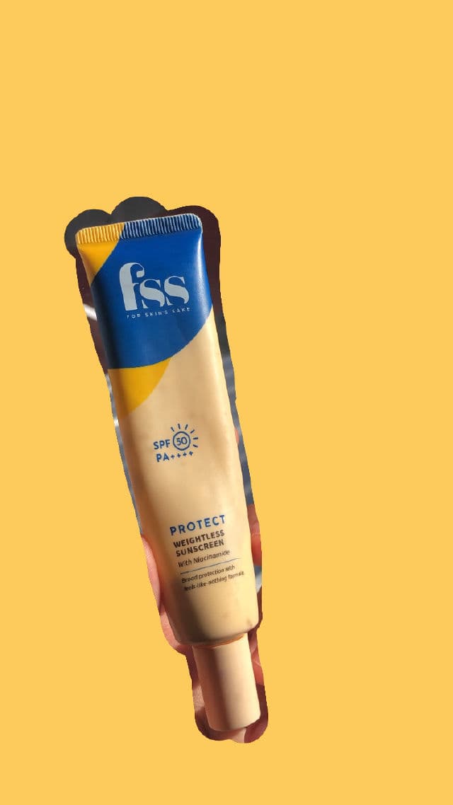 For Skin's Sake Weightless Sunscreen SPF 50 PA++++ review photo by nahdnur