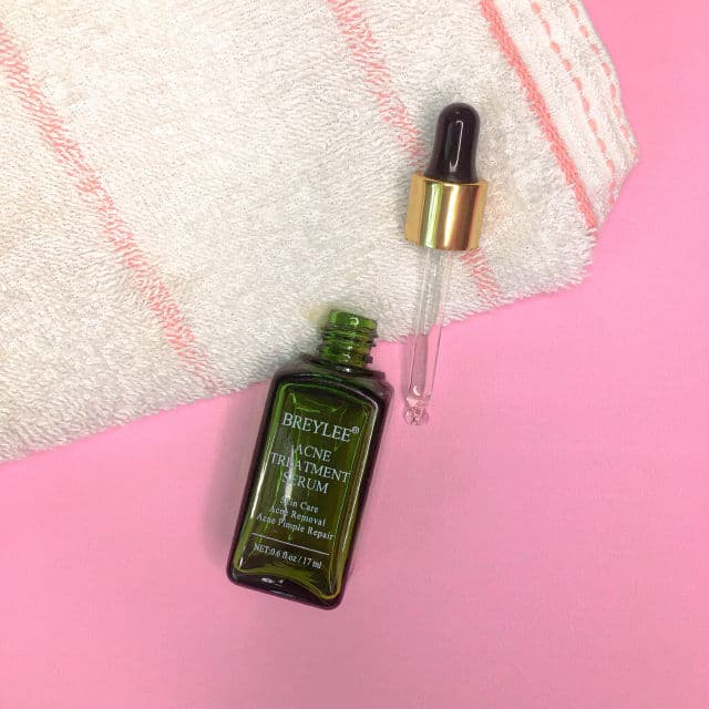 Breylee Acne Treatment Serum review photo by naiadskin