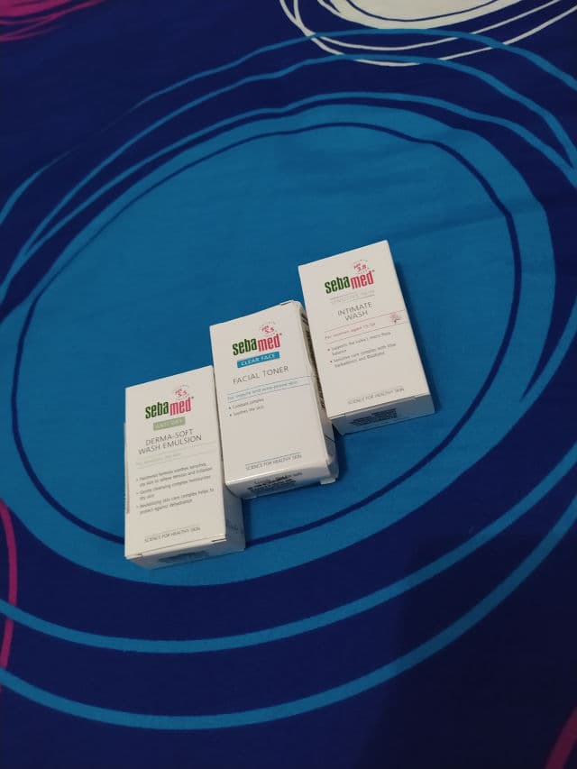 Sebamed Anti-Dry Wash Emulsion review photo by nanirohaenii
