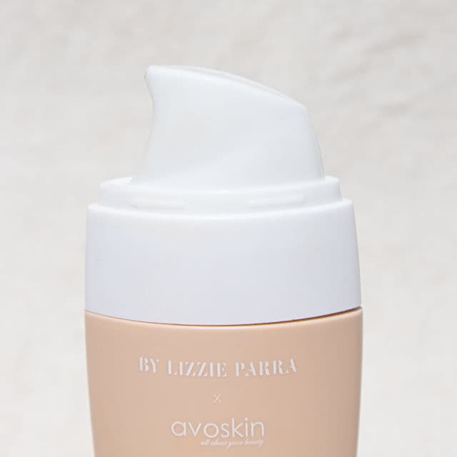 Avoskin BLP X Avoskin Multipurpose Tinted Sunscreen review photo by nasyawn