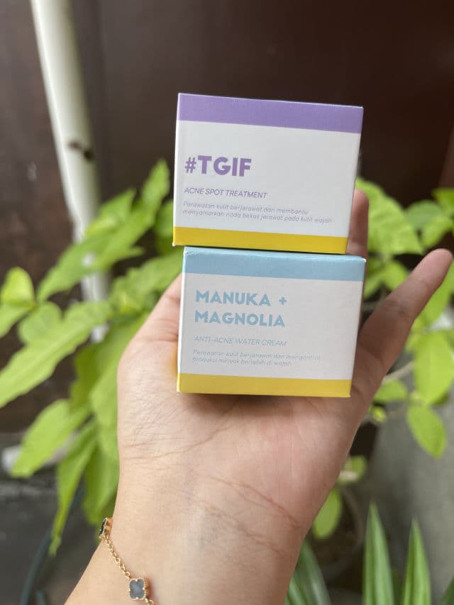 Bloomka TGIF Acne Spot Treatment review photo by nasyxx