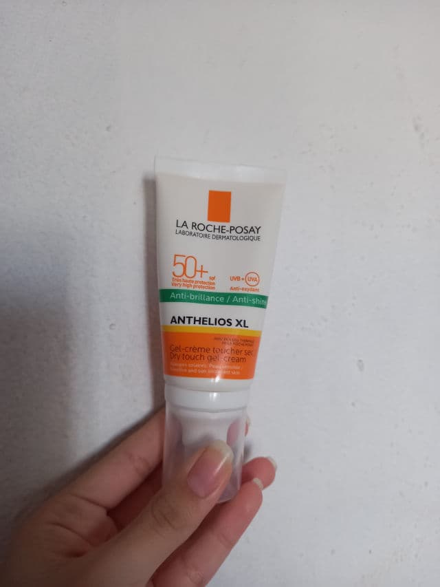 La Roche-Posay Anthelios XL Dry Touch SPF50+ Sunscreen For Oily Skin review photo by impaoo