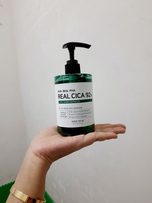 Some By Mi AHA BHA PHA Real Cica 92% Cool Calming Soothing Gel review photo by neniyuniar20