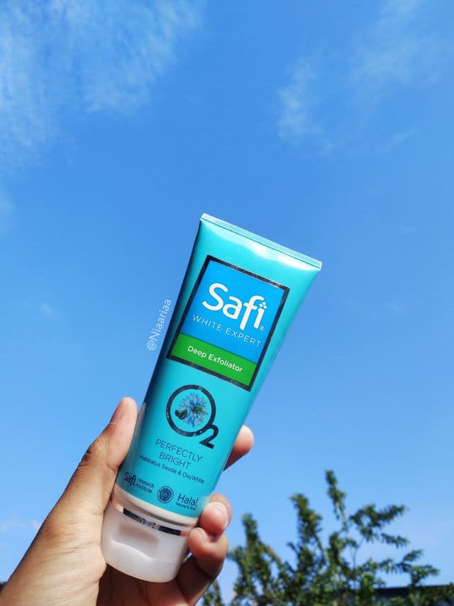 Safi White Expert Deep Exfoliator review photo by niaariaa