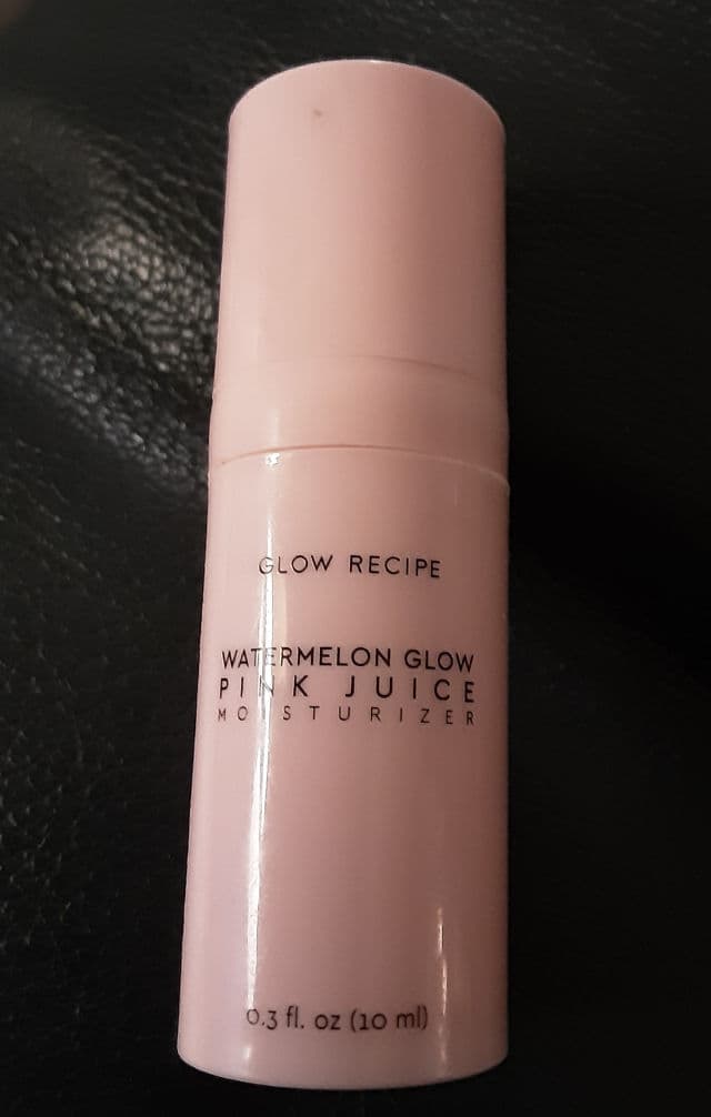 Glow Recipe Watermelon Glow Pink Juice Moisturizer review photo by nicolletiti